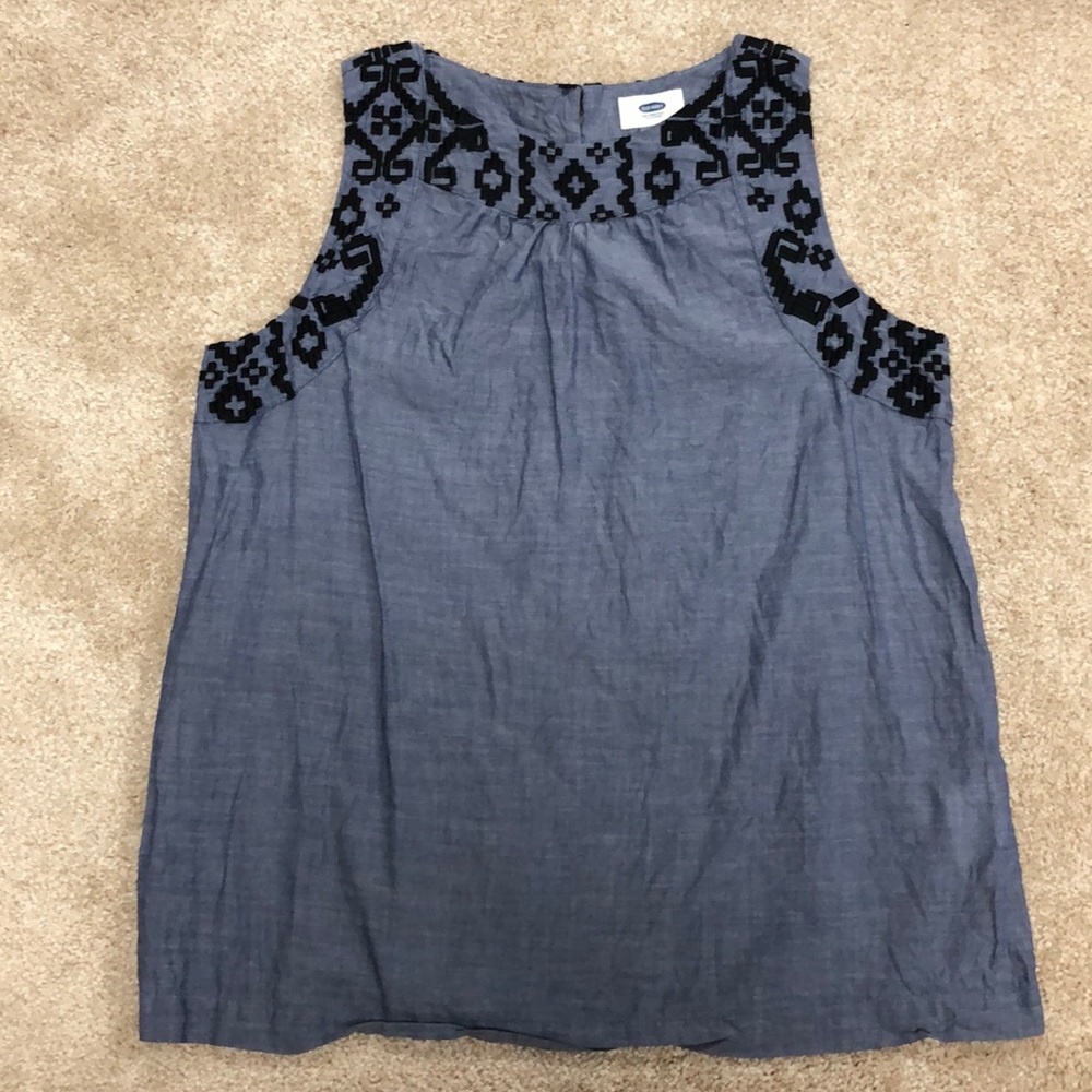Old Navy Chambray sleeveless top